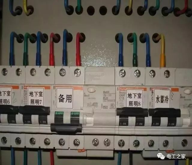 配电柜安装要求与规范标准_配电柜安装国家标准_配电柜柜体标准