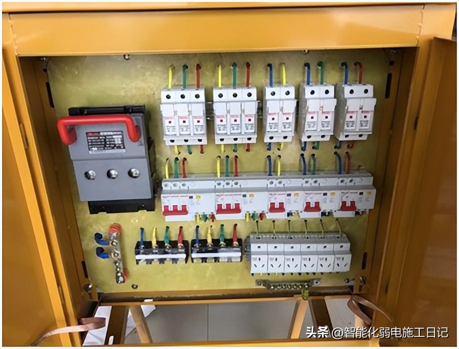 柜体规格型号_柜型号规格尺寸配电箱图片_配电柜尺寸规格型号