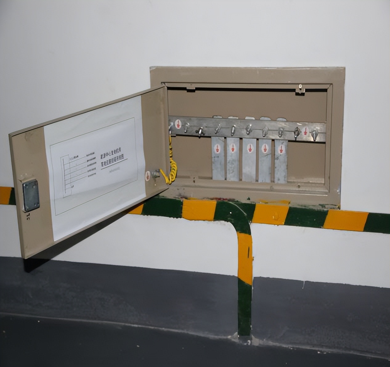 开关断路器有什么作用_断路器开关_开关断路怎么办