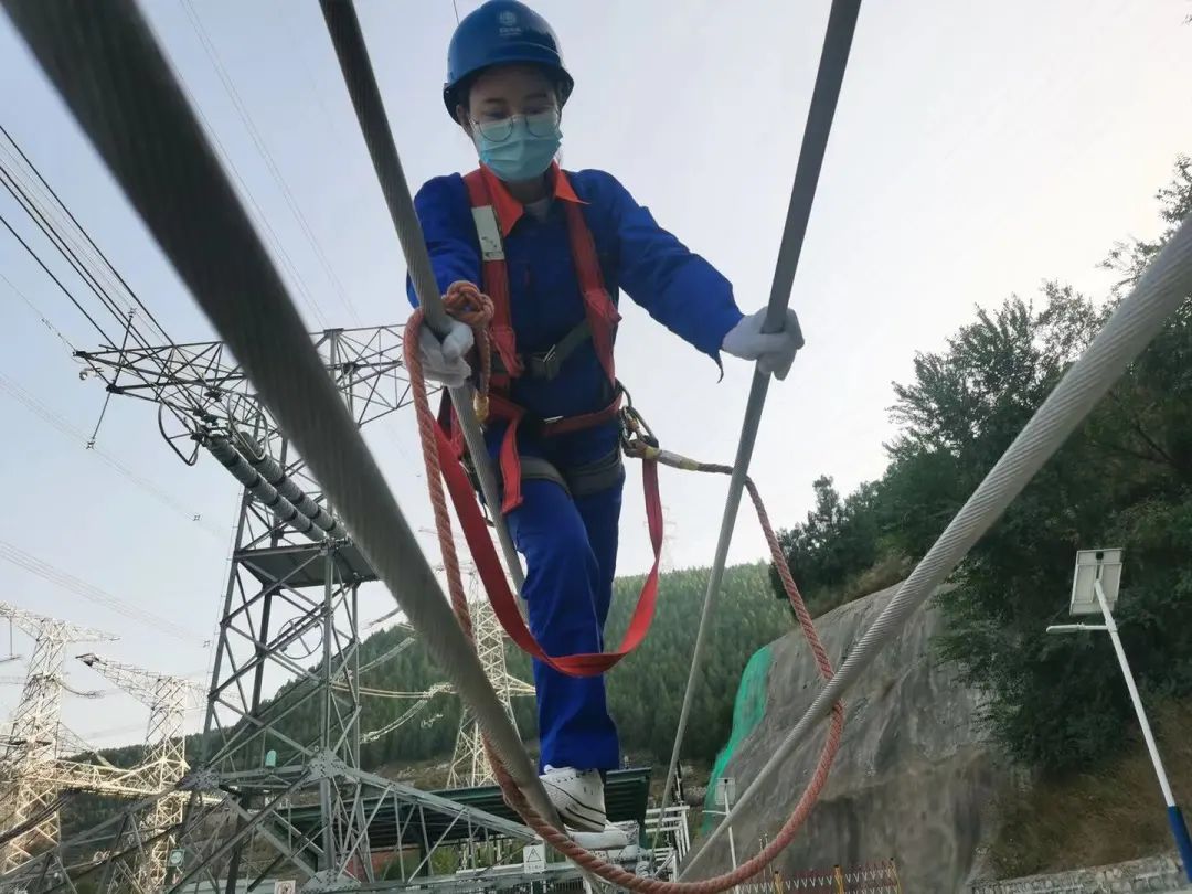 电柜箱控制电开关的叫什么_电箱控制柜_电柜控制箱图片