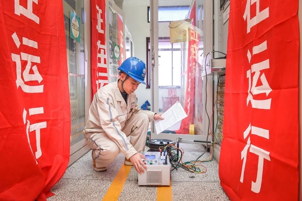 电箱控制柜_电柜箱控制电开关的叫什么_电柜控制箱图片